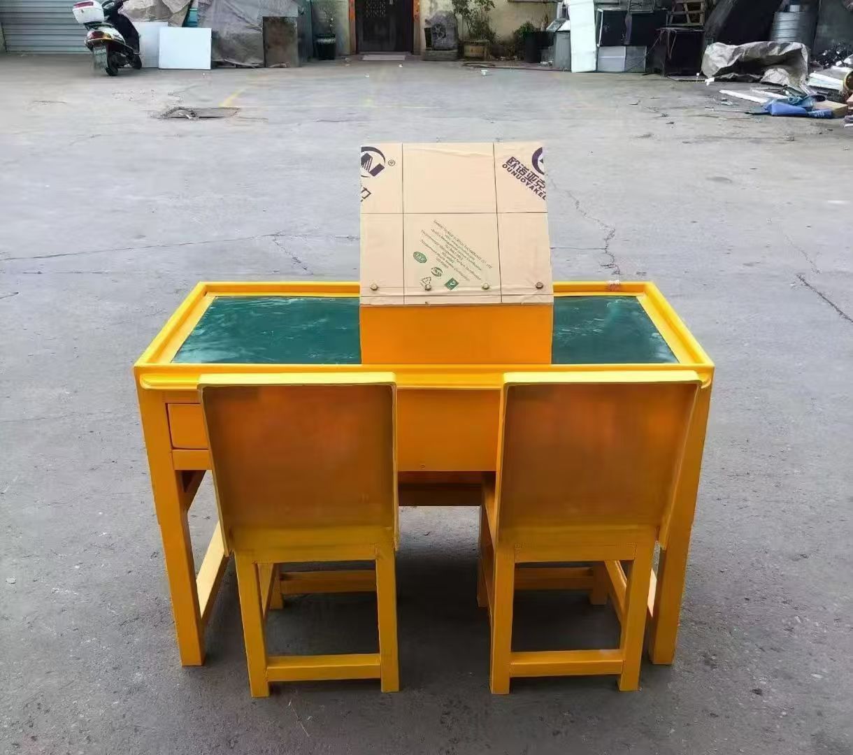 费县防静电导通桌井下煤矿火工品发放桌：危险品流转的安全守护者